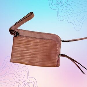 SIMPLY VERA Vera Wang Mauve Leather Wristlet Clutch